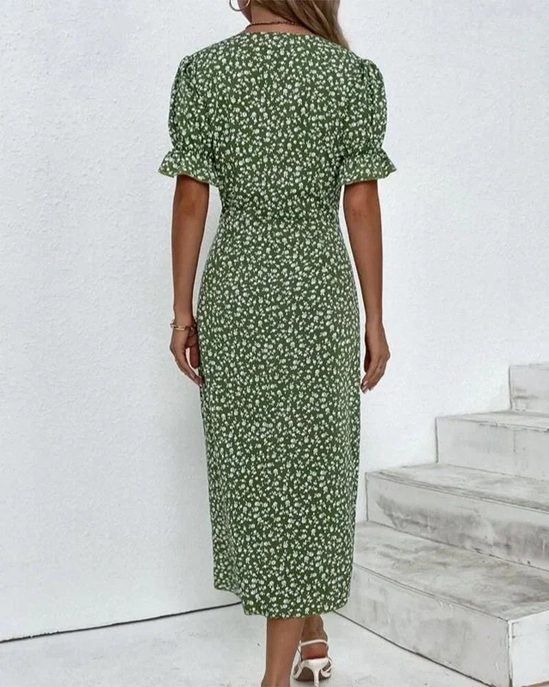 Elvira - Kortärmad Blommig Klänning