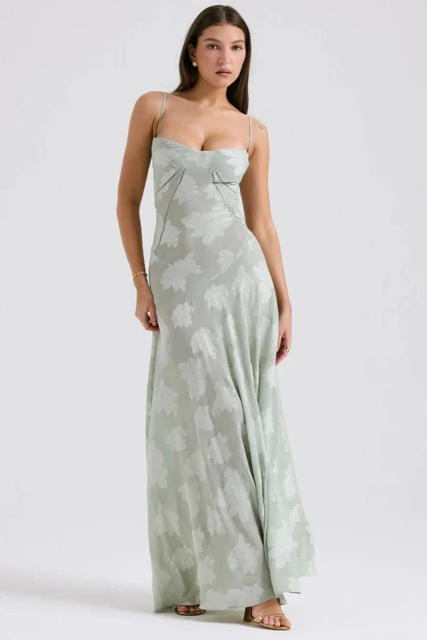 Magiska™ | Klänningen som fångar alla blickar