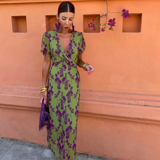 Ulla – Raffinerad sommarklänning