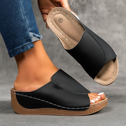 Livia™ | Ergonomiska halksäkra sandaler för smärtlindring